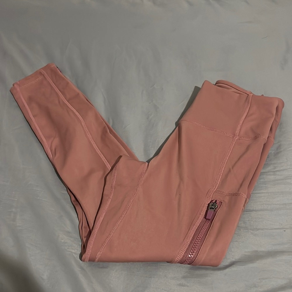 Fabletics Women’s Mauve Trinity High-Waisted Utility Legging